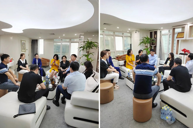 永新昌與云倉(cāng)配，舉行隆重戰(zhàn)略合作簽約儀式。強(qiáng)強(qiáng)聯(lián)手，合作共贏